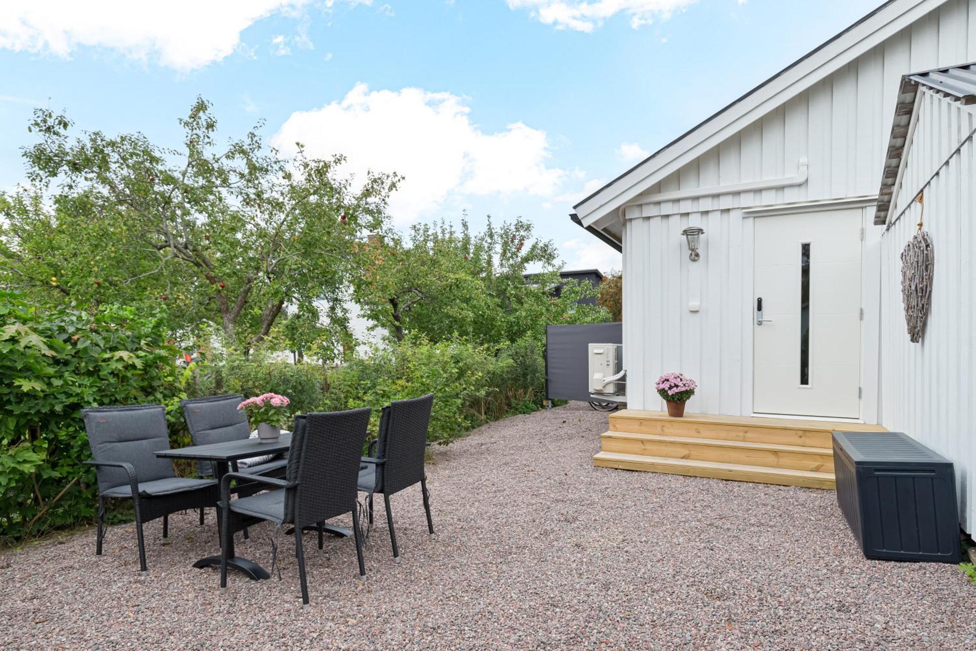 Gaeststuga I Historiska Gamla Uppsala Exterior photo